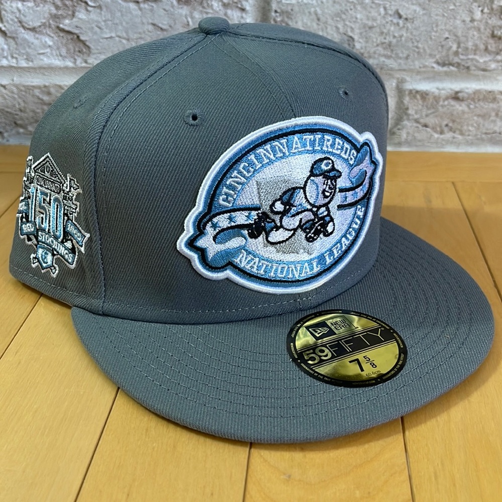 New Era 59Fifty Cincinnati Reds Fitted Hat Size 7 5/8 Grey UV 150th Side Patch